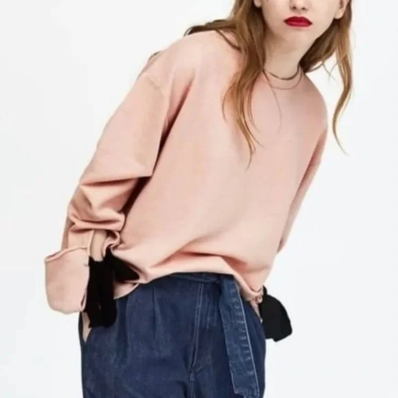 Zara Bow Sleeve Pullover - Picture 1 of 6